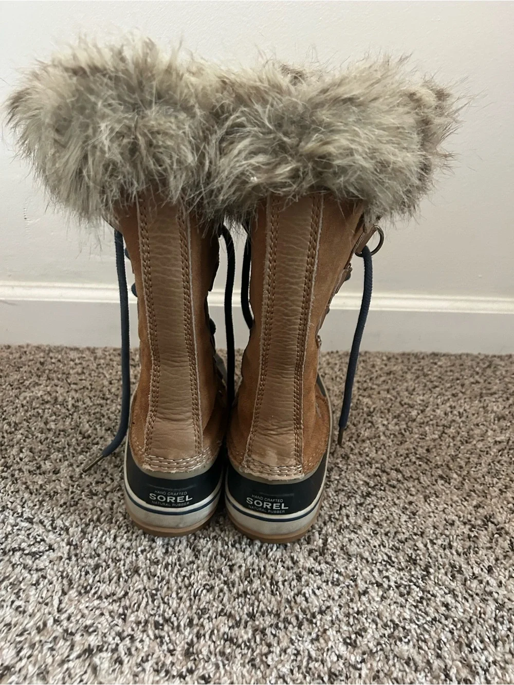 Sorel Tan & Black Winter Lace-Up Boot